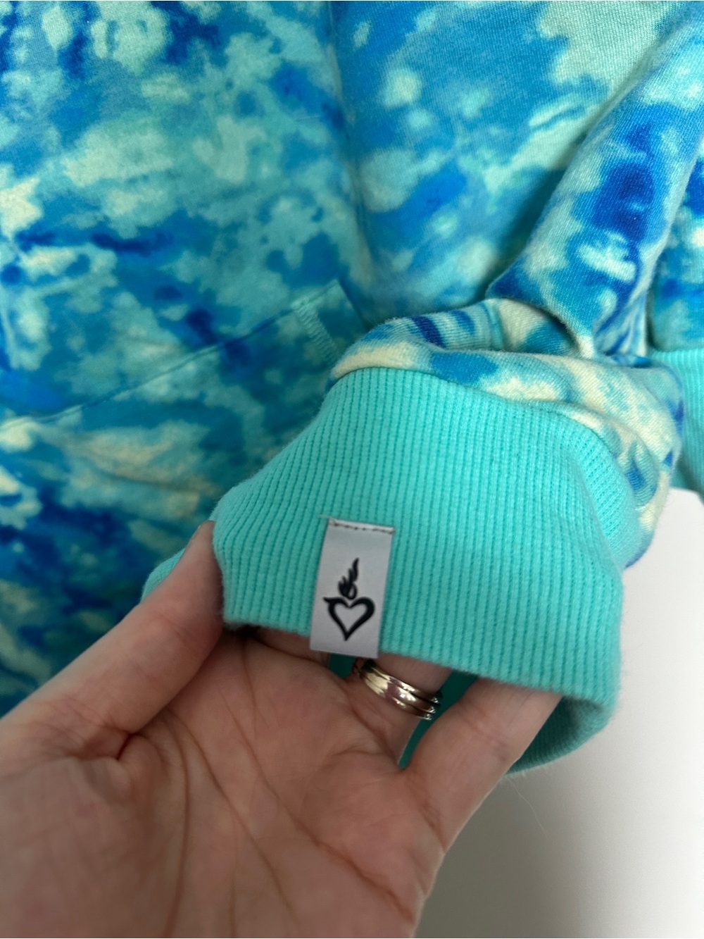 Torrid Tie-Dye Aqua & Teal Lounge Set - Picture 4 of 7